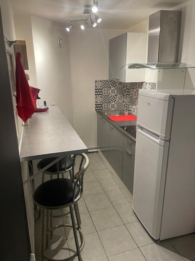 Appartement Complet Hyper Centre Auxerre Εξωτερικό φωτογραφία